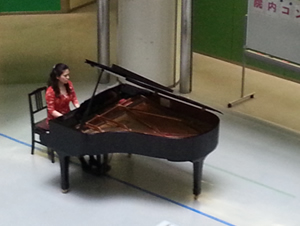 Piano_201504-1.jpg